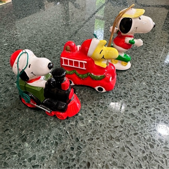 Lot of 3 Vintage Peanuts Woodstock and Snoopy Ceramic Christmas Ornaments Japan - Picture 7 of 7